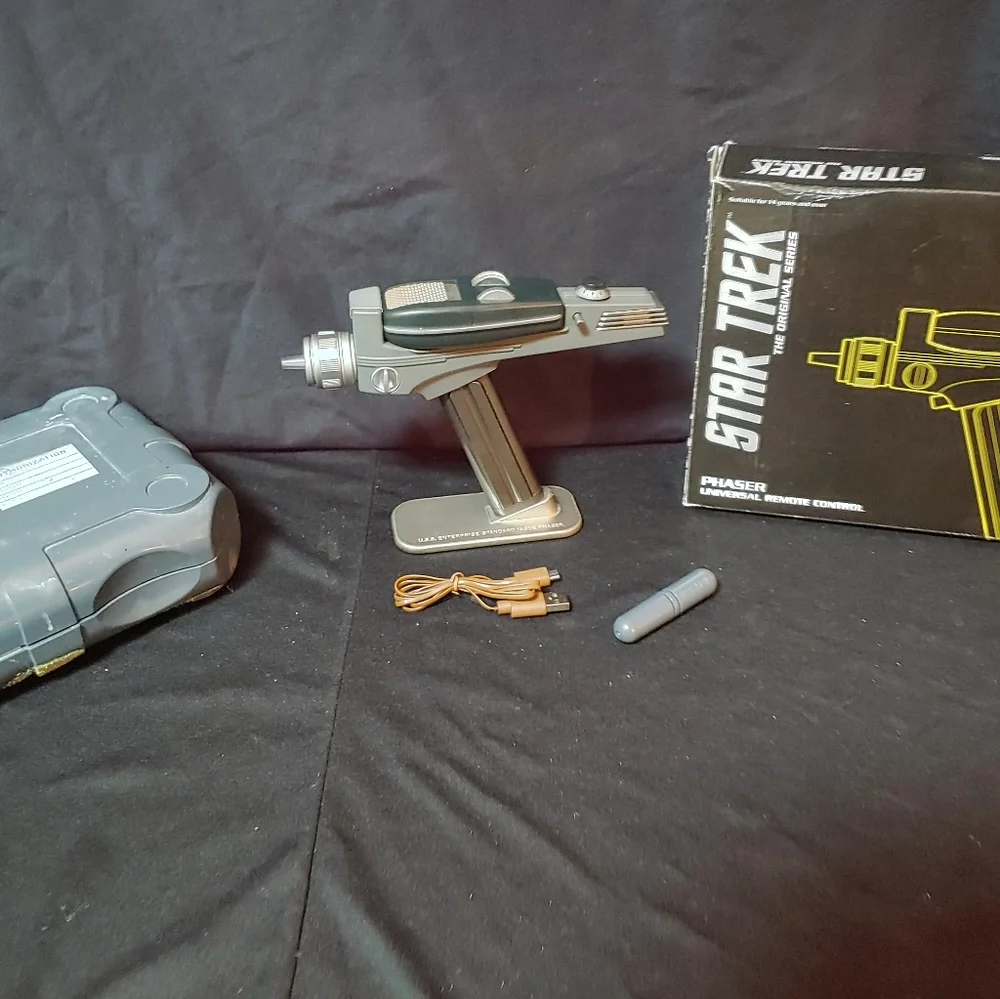 COPY - PHASER ORIGINAL SERIES THE WAND COMPANY REMOTE CONTROL - Picture 9 of 17
